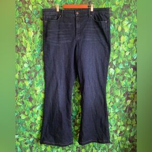 Sofia - Curvy Size Dark Wash Denim